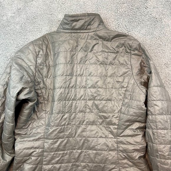 Patagonia Women's Silver Quilted Puffer Jacket - Picture 12 of 12